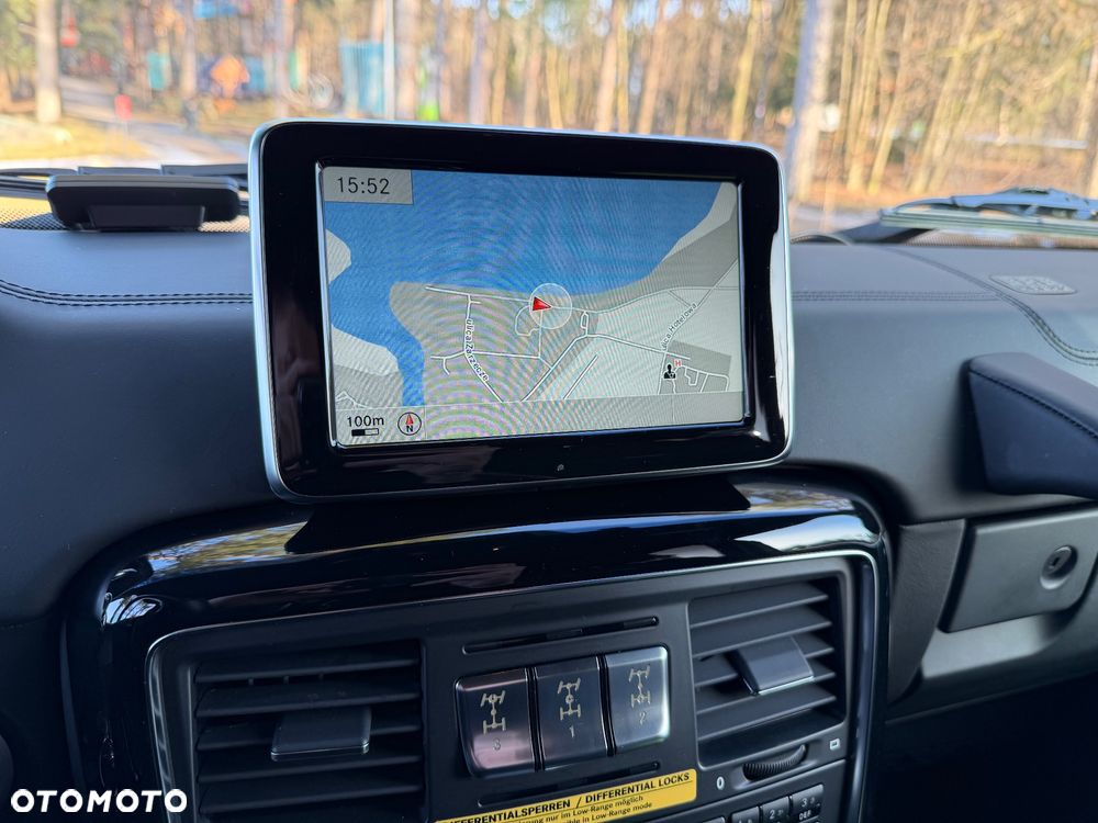 Mercedes-Benz Klasa G 63 AMG AMG SPEEDSHIFT 7G-TRONIC - 40