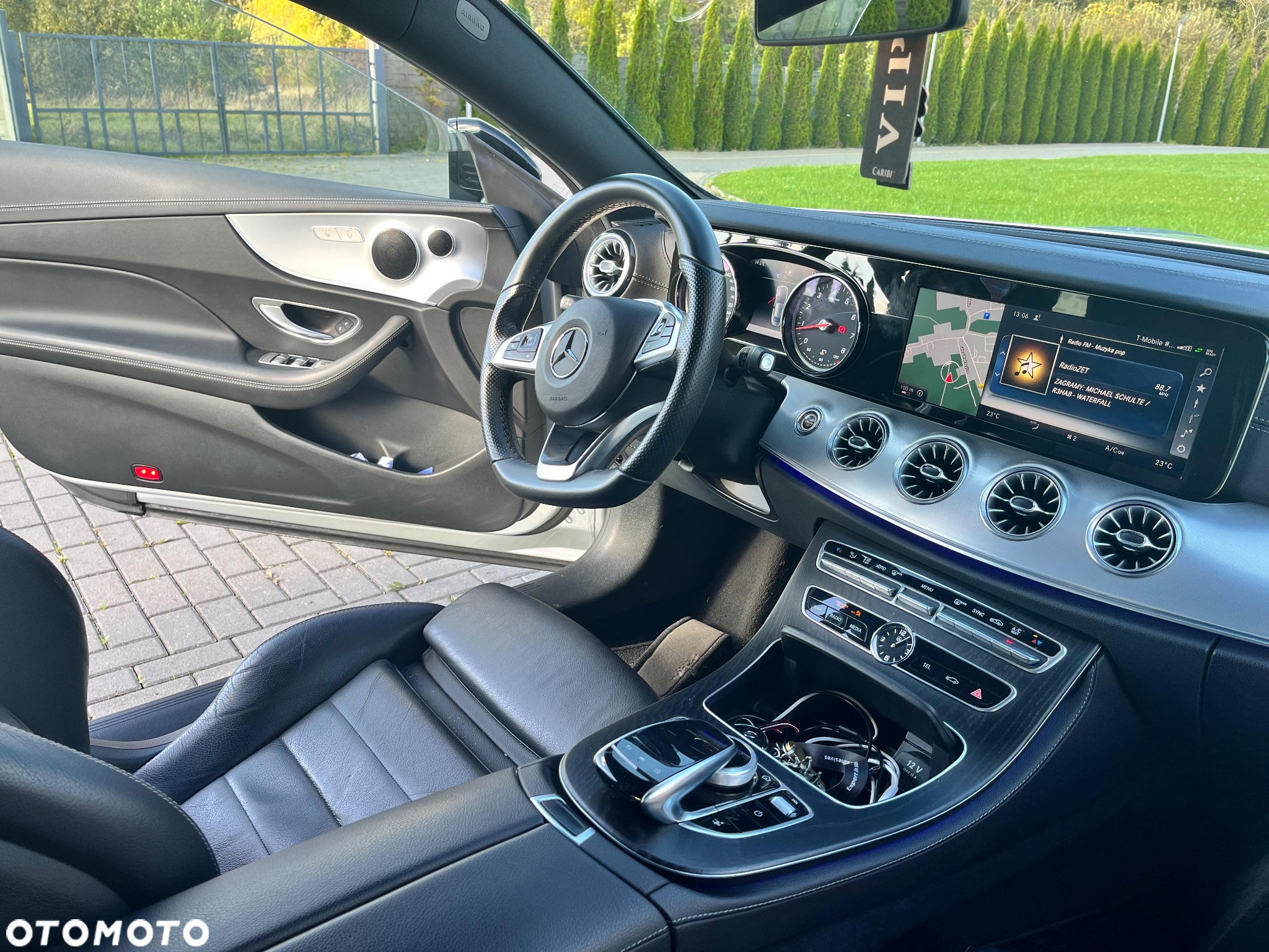 Mercedes-Benz Klasa E 300 Coupe 9G-TRONIC AMG Line - 4