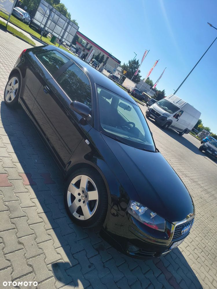 Audi A3 3-drzwiowe 1.4 TFSI Ambition - 23