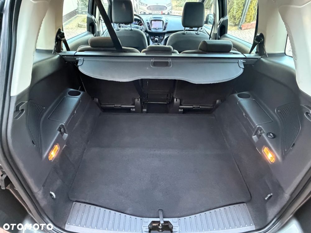 Ford Grand C-MAX - 14