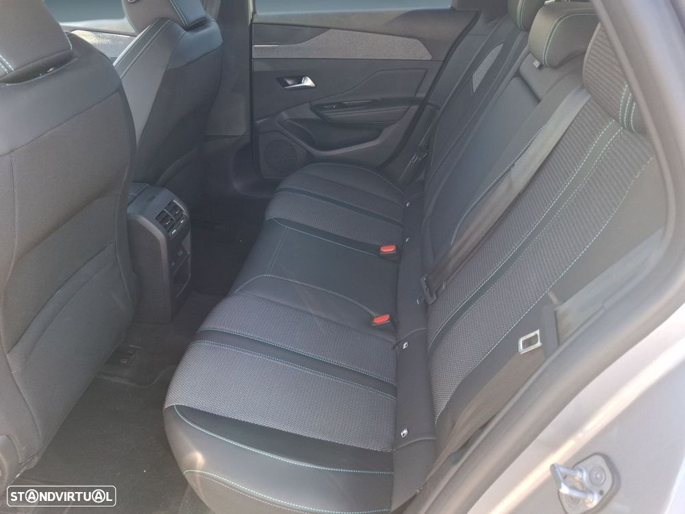 Peugeot 308 1.2 PureTech Allure - 14