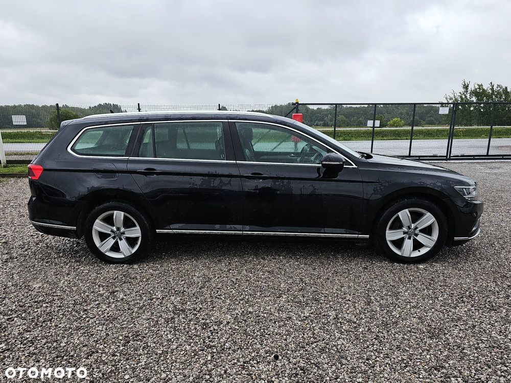 Volkswagen Passat 2.0 TDI 4Mot Elegance DSG - 4