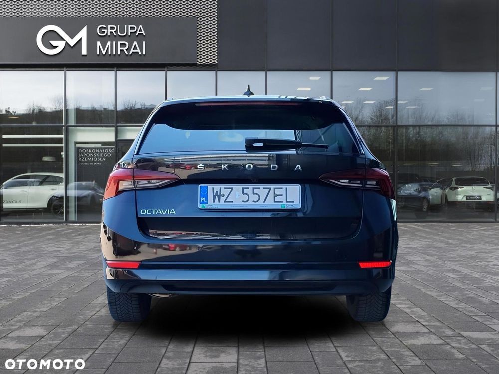 Skoda Octavia 2.0 TDI Style DSG - 4