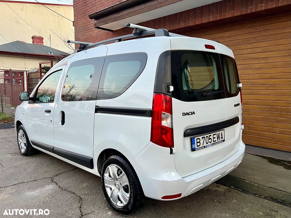 Dacia Dokker 1.5 Blue dCi Laureate - 3