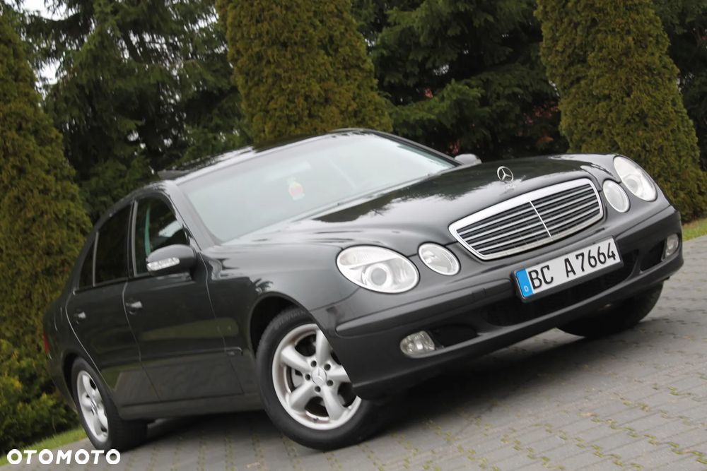 Mercedes-Benz Klasa E 200 CDI Automatik Classic - 24