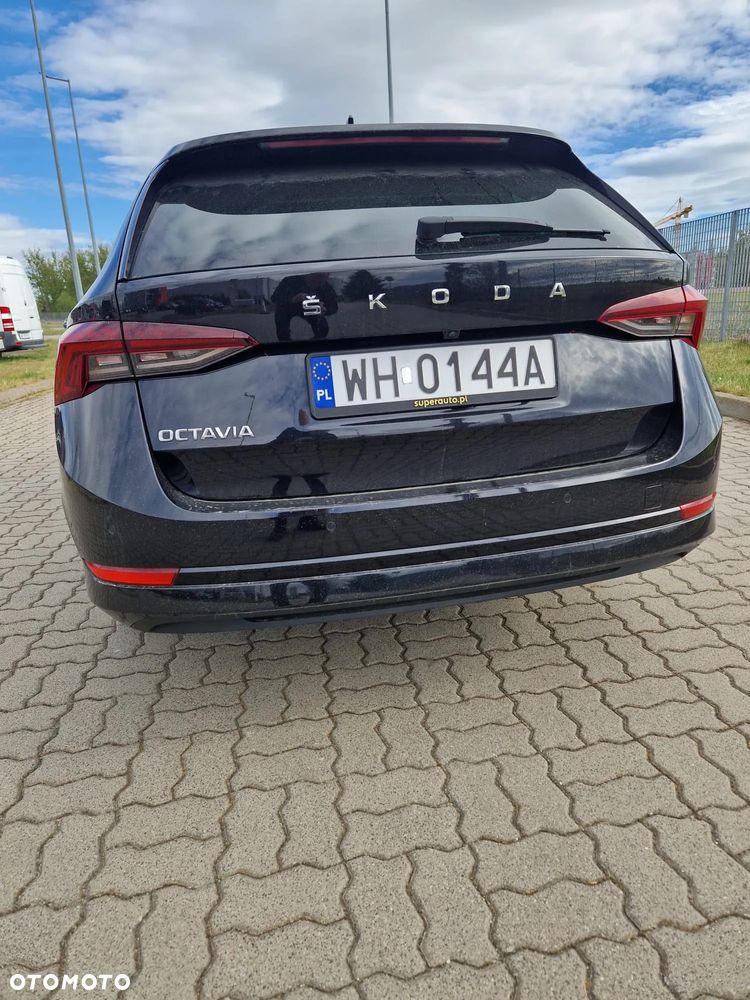 Skoda Octavia 1.5 TSI ACT Active - 5