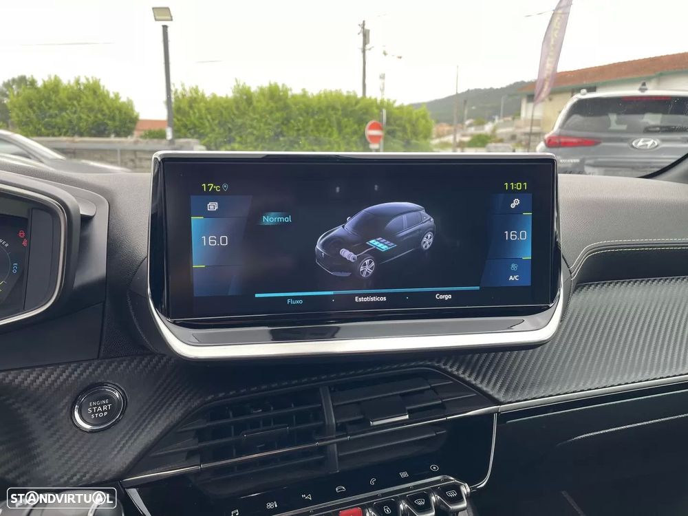 Peugeot e-208 50 kWh GT Line - 29