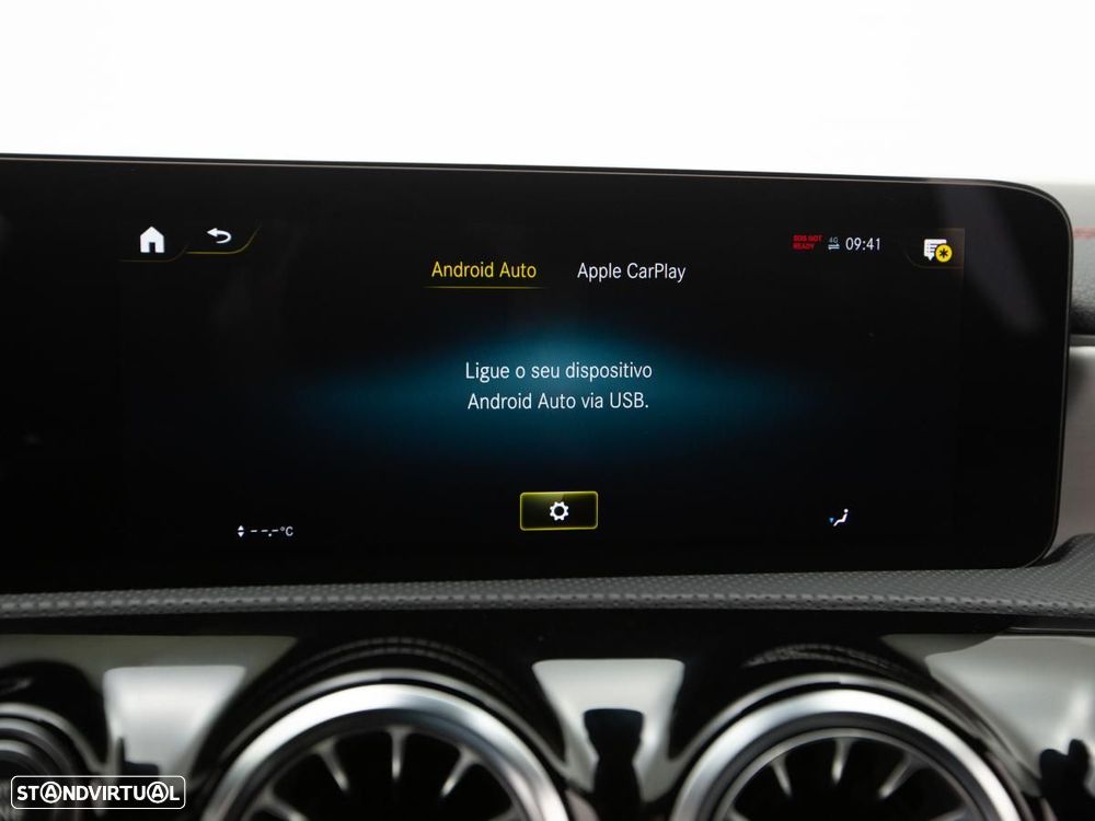 Mercedes-Benz CLA 250 e Shooting Brake AMG Line - 34