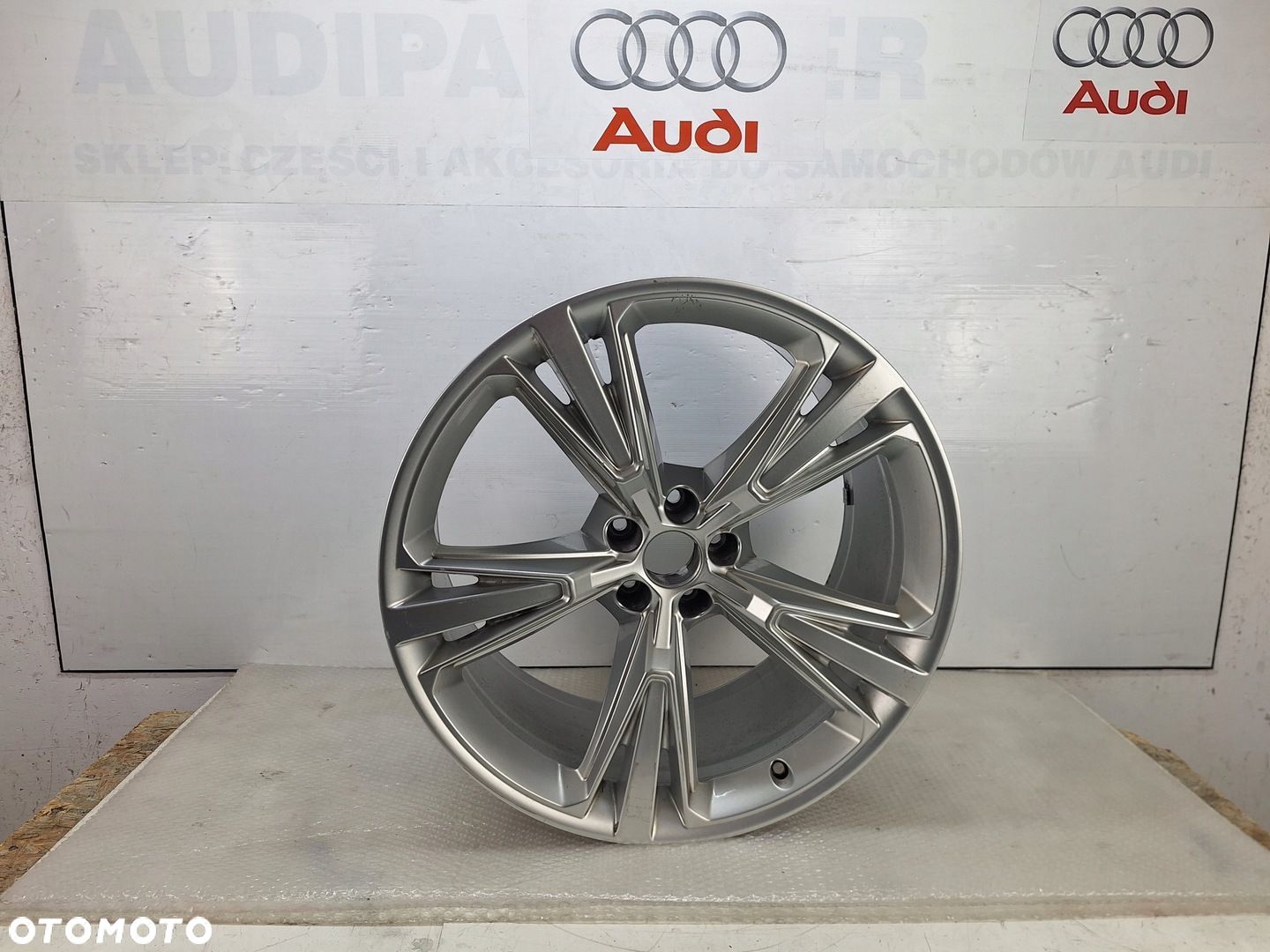 FELGA AUDI SQ8 Q8 4M 4M8 2019-2024 ORYGINAŁ OE 4M8601025H 21 - 1