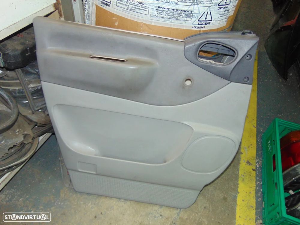 Mitsubishi L400 bancos - 9