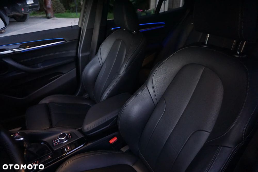 BMW X2 xDrive20i Advantage - 20