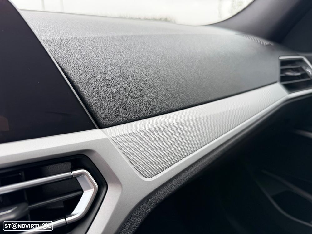 BMW 320 e Line Sport Auto - 32