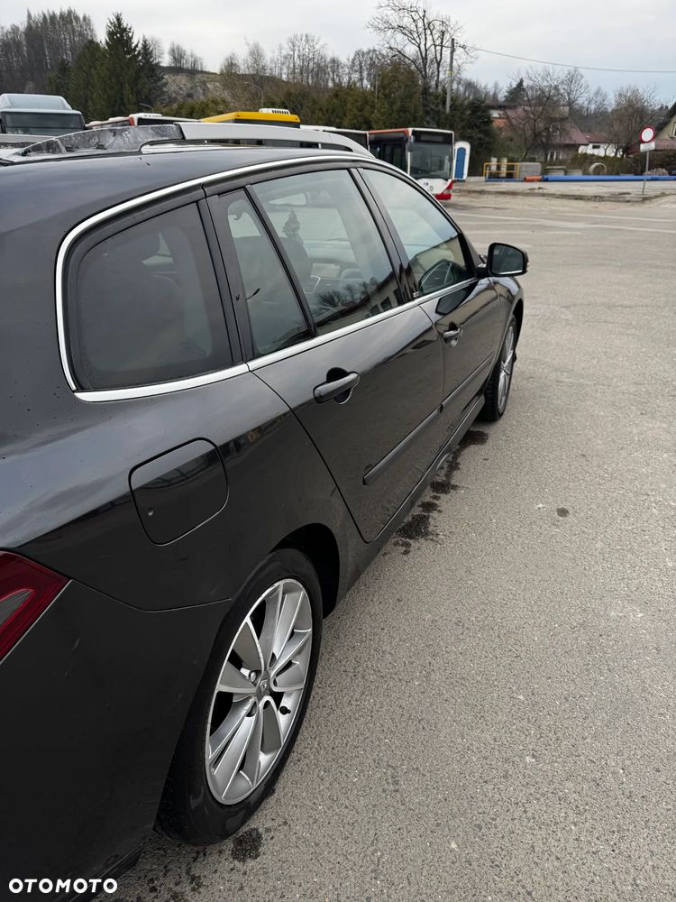 Renault Laguna 2.0 dCi Initiale - 24