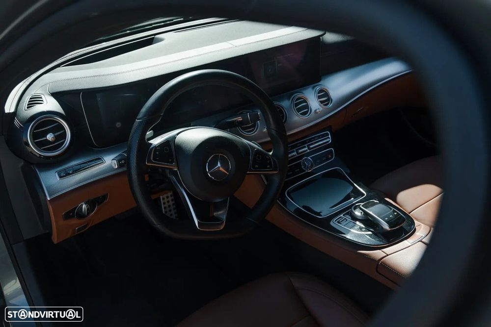 Mercedes-Benz E 350 D AMG - 14