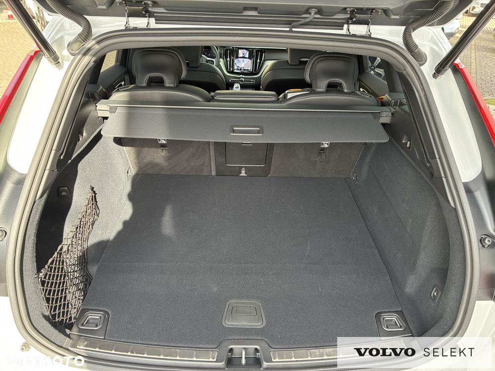 Volvo XC 60 - 32
