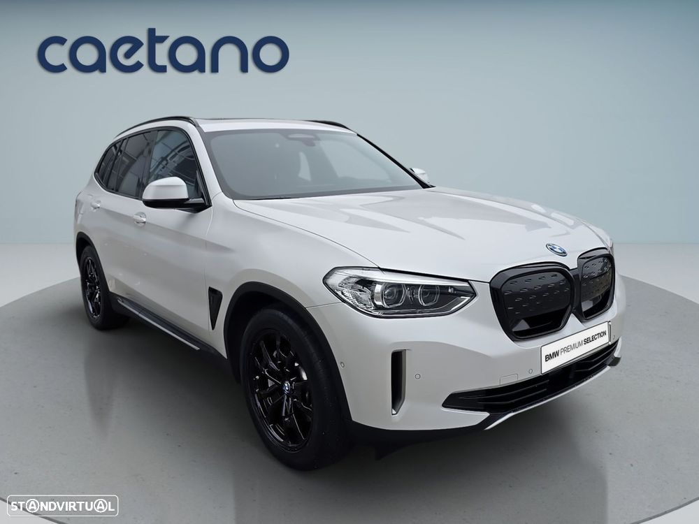 BMW iX3 Inspiring - 10