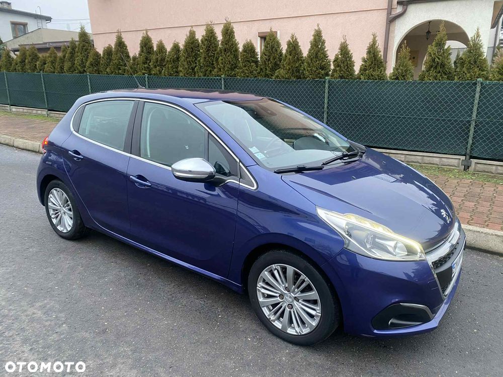 Peugeot 208 PureTech 82 Allure - 6