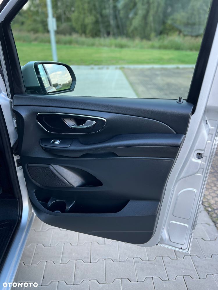 Mercedes-Benz Klasa V 220 CDI lang 7G-TRONIC - 20