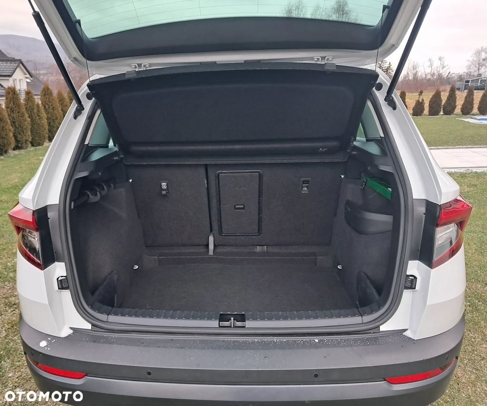 Skoda Karoq 1.6 TDI SCR DSG Style - 8