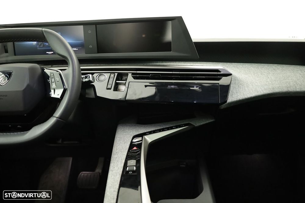 Peugeot 5008 1.2 Hybrid Allure e-DCS6 - 9