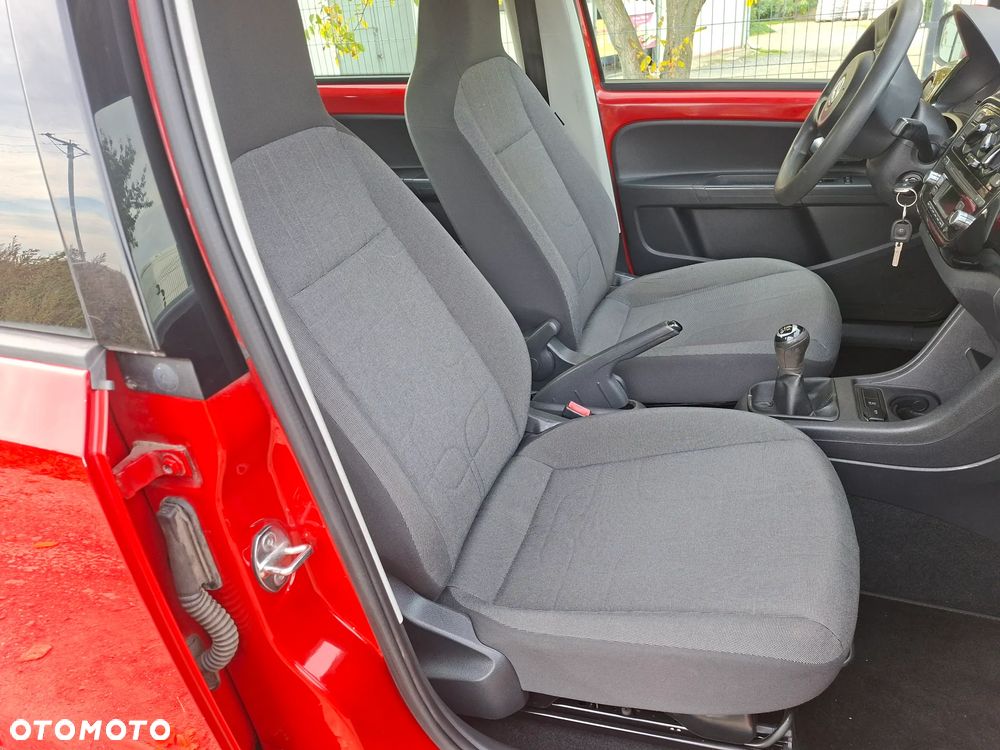 Volkswagen up! - 11