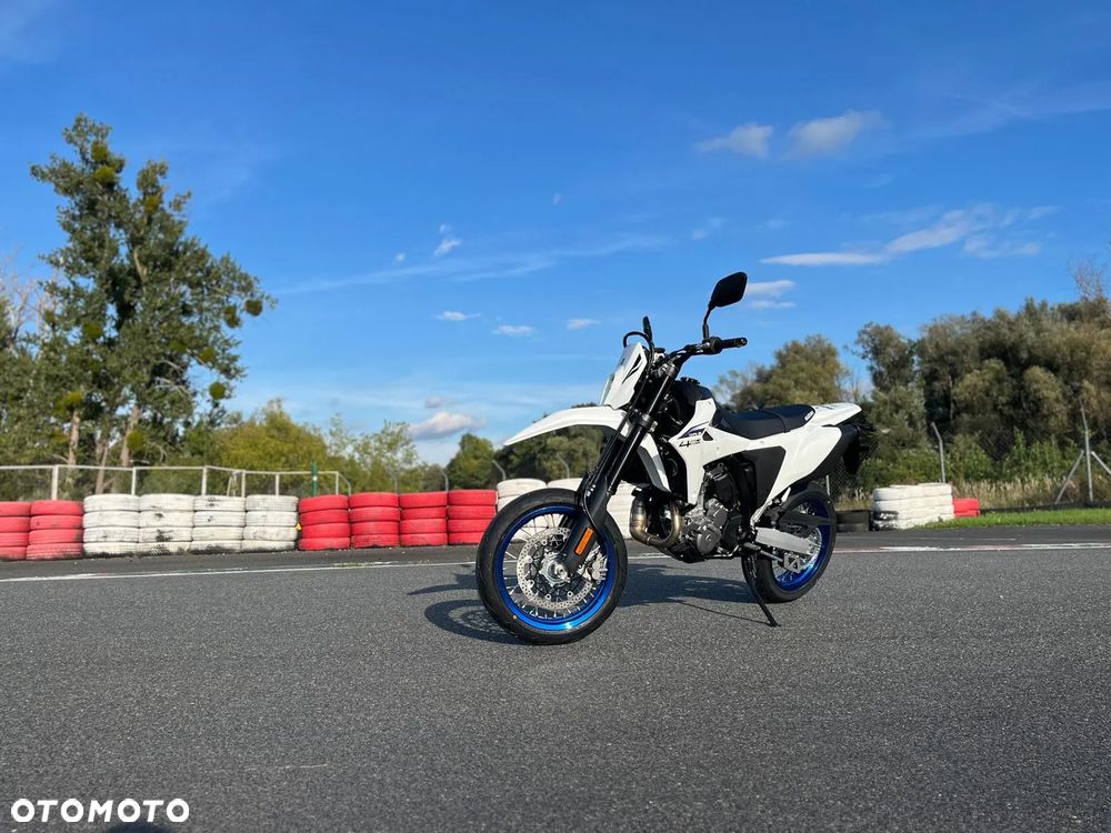 Suzuki DR-Z - 8