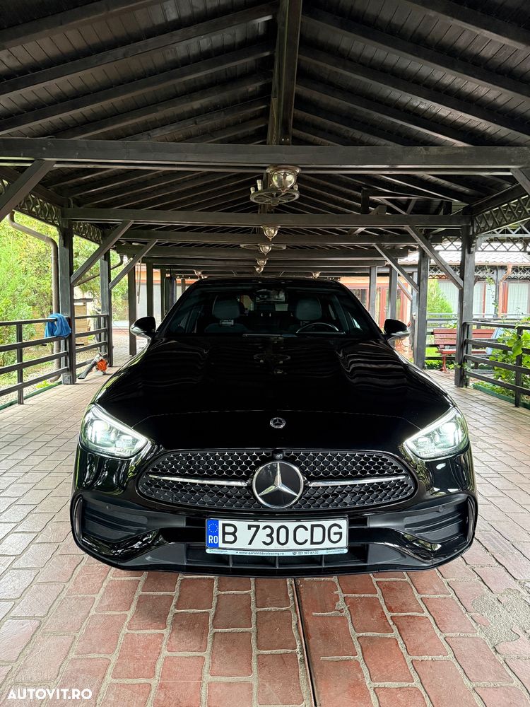 Mercedes-Benz C 300 e T 9G-TRONIC AMG Line - 1