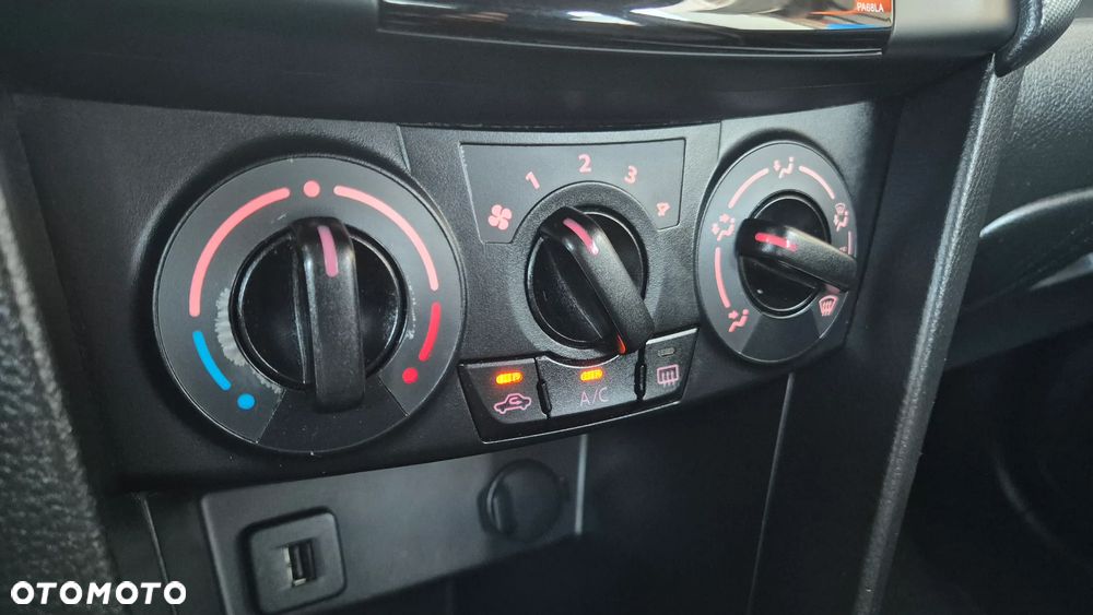 Suzuki Swift 1.2 30 Jahre - 10