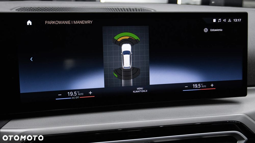 BMW Seria 3 318i Sport Line - 26