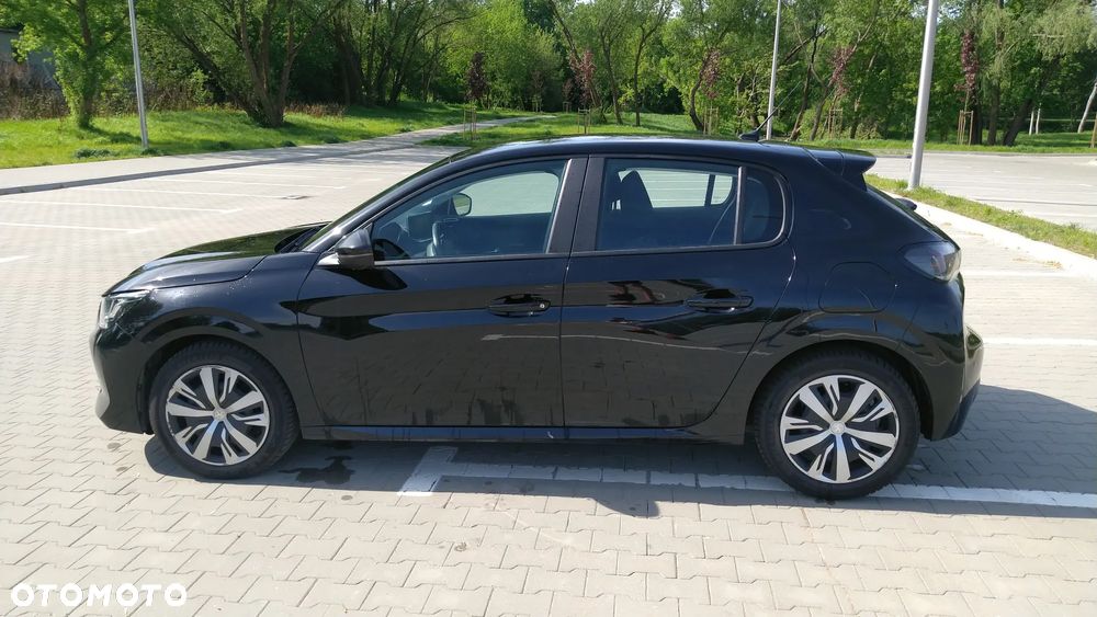 Peugeot 208 1.2 PureTech GPF Allure S&S - 6