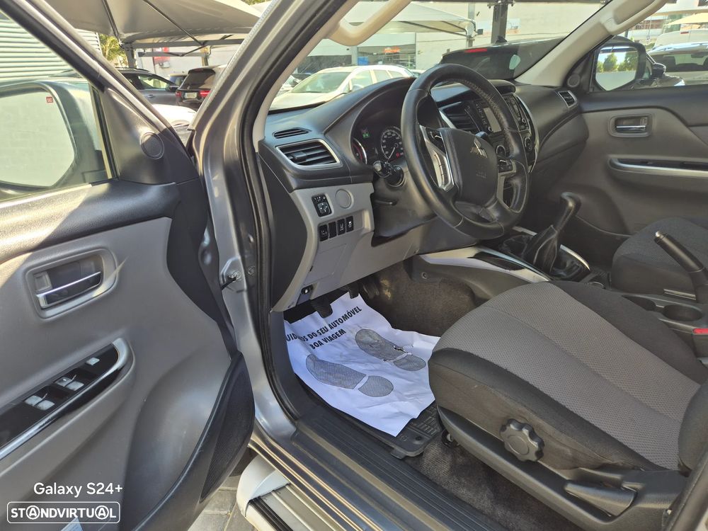 Mitsubishi L200 2.4 DI-D CD Intense Space Cab Strakar 4WD - 8