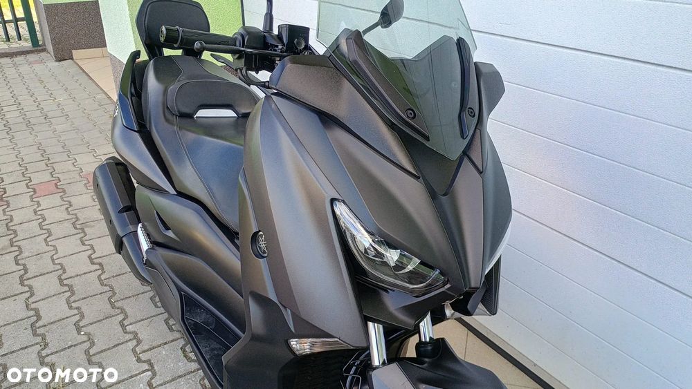 Yamaha X-max - 8