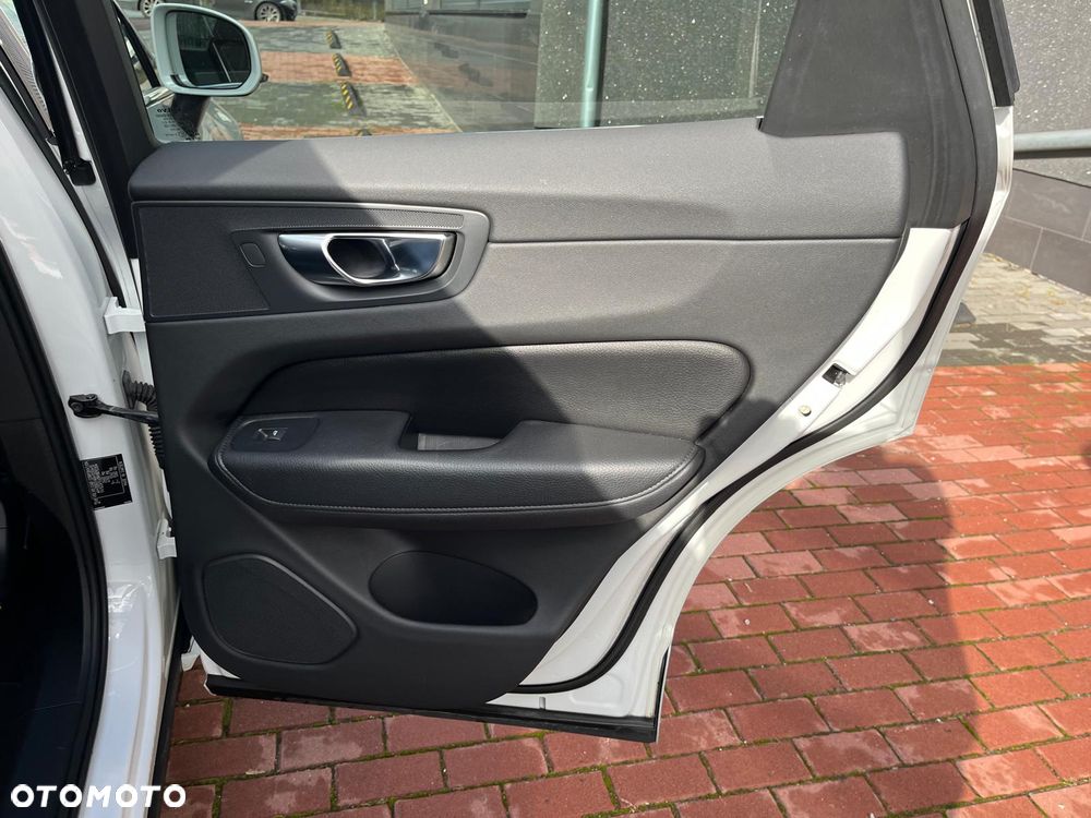 Volvo XC 60 D4 Inscription - 7