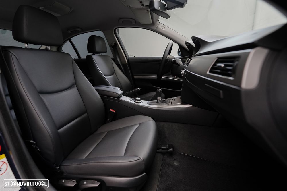 BMW 318 d Navigation - 6