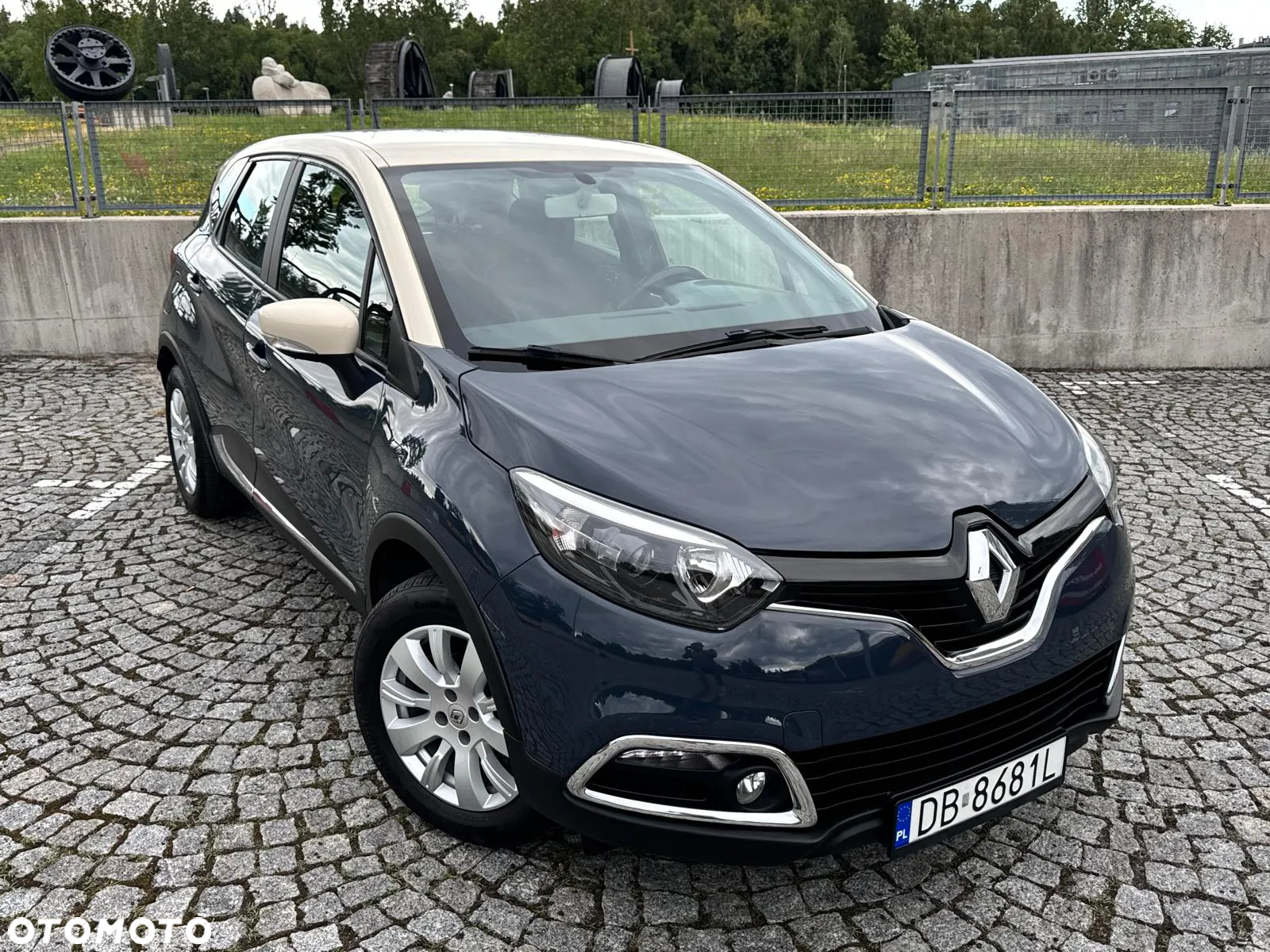 Renault Captur ENERGY TCe 90 Start&Stop Luxe - 2