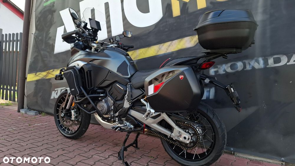Ducati Multistrada - 8
