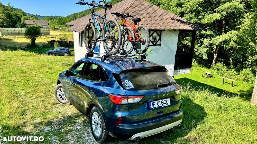Ford Kuga - 4