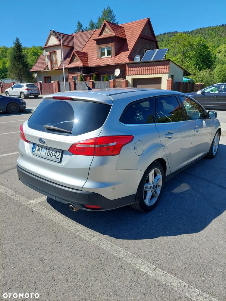 Ford Focus 2.0 TDCi Titanium ASS - 5
