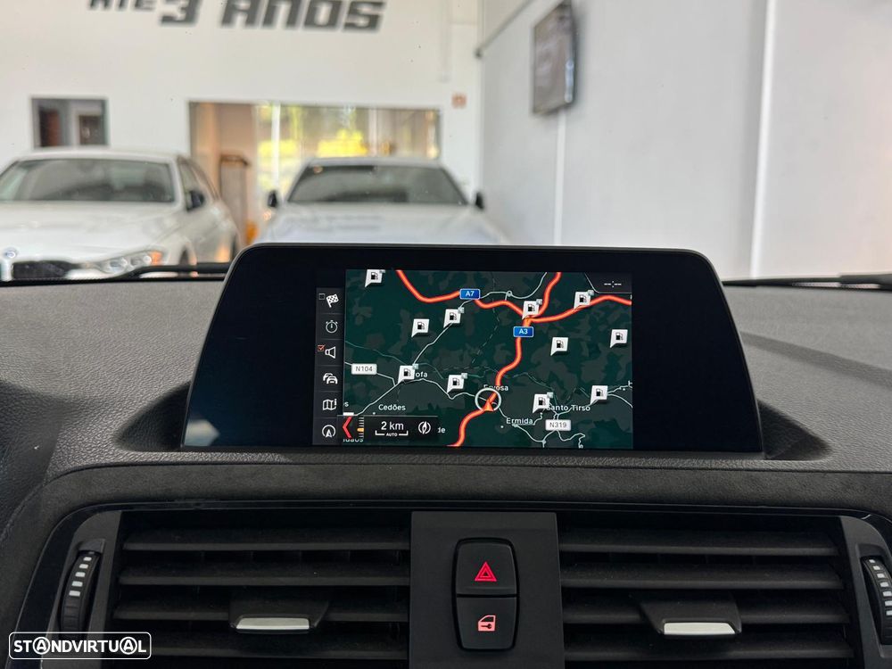 BMW 116 d Pack M - 23