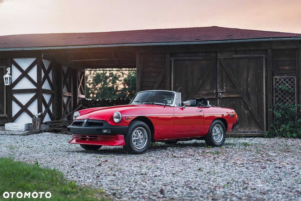 MG MGB - 3