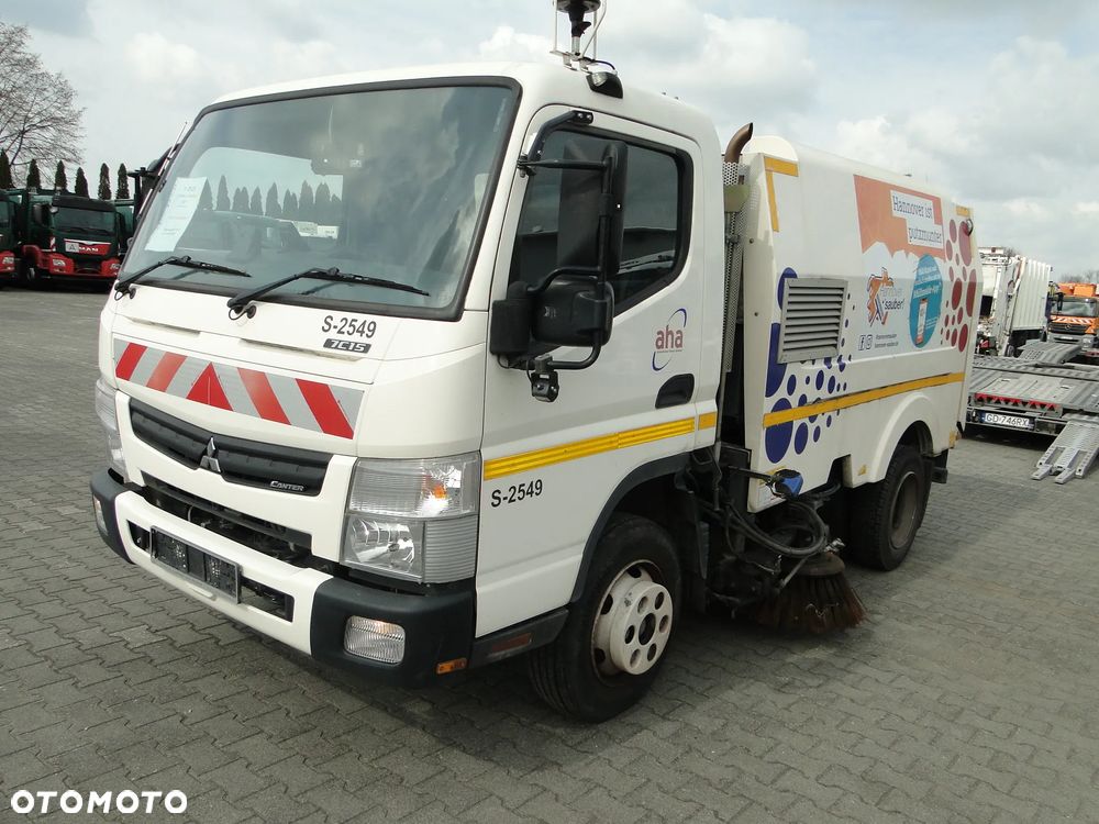 Mitsubishi Fuso Canter