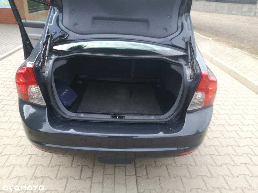 Volvo S40 - 10