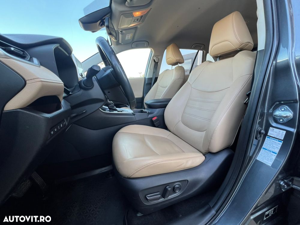 Toyota RAV4 2.5 VVT-iE 4x4 Luxury - 13