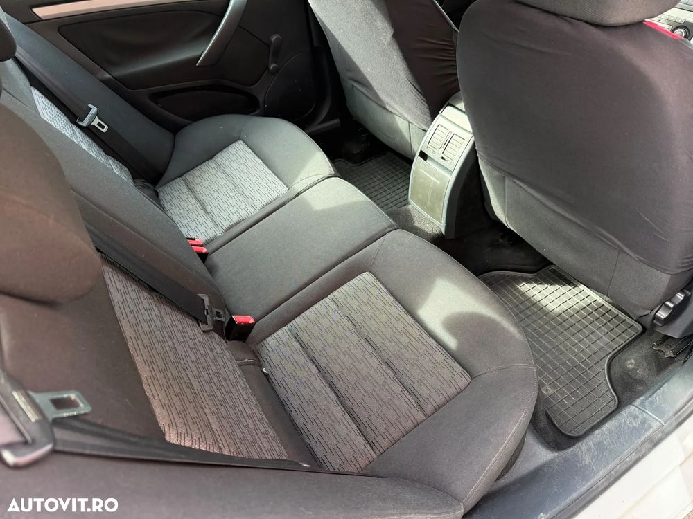 Skoda Octavia 1.6 TDI Ambiente - 14