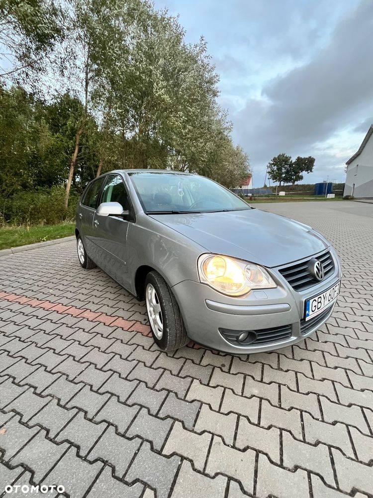 Volkswagen Polo - 5