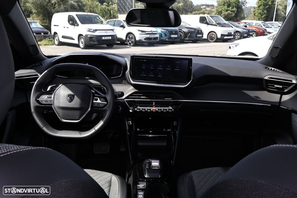 Peugeot 2008 1.2 Hybrid Allure e-DCS6 - 10