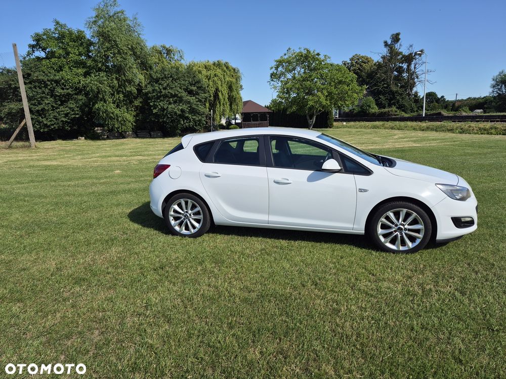 Opel Astra - 3