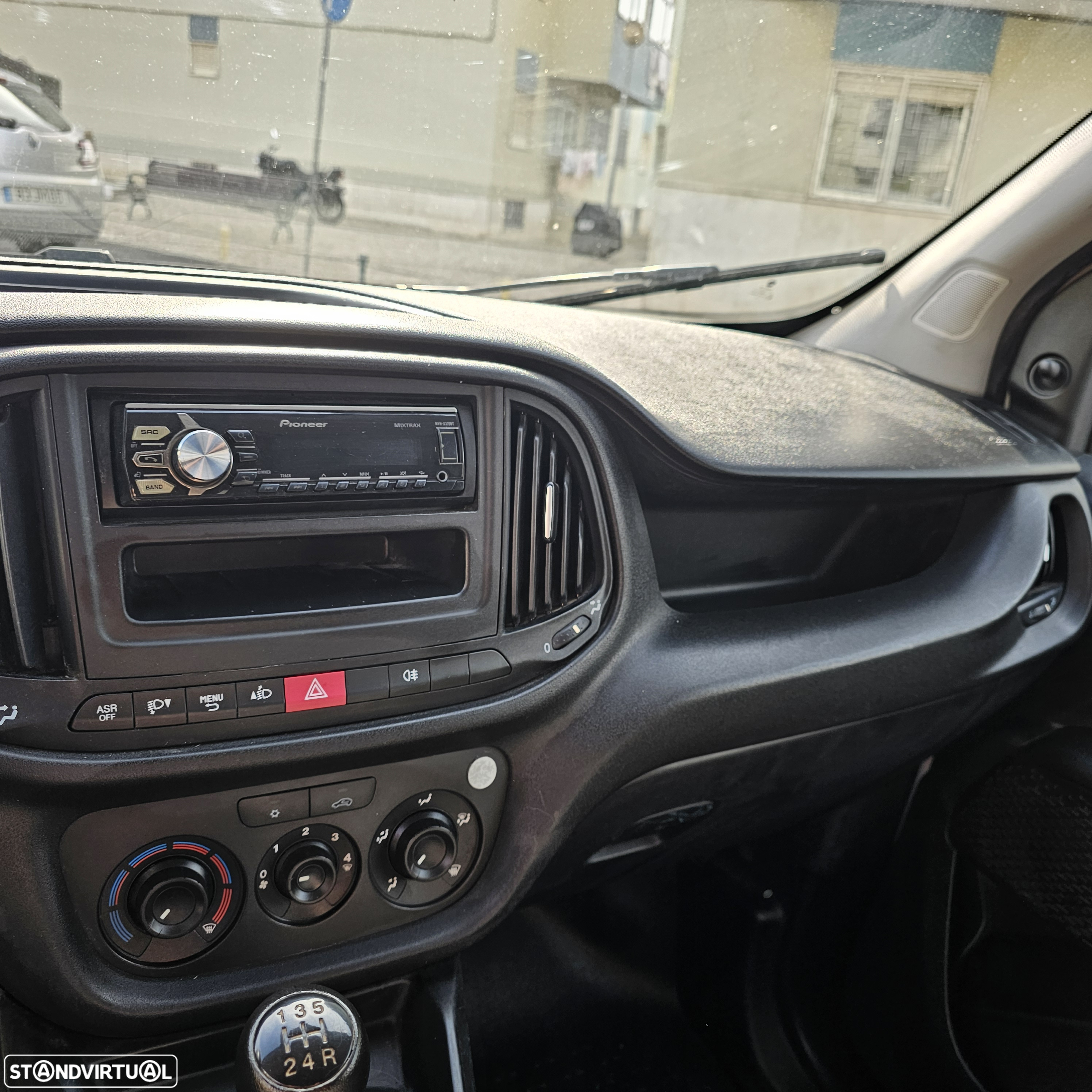 Fiat Doblo 3LUG A/C - 15