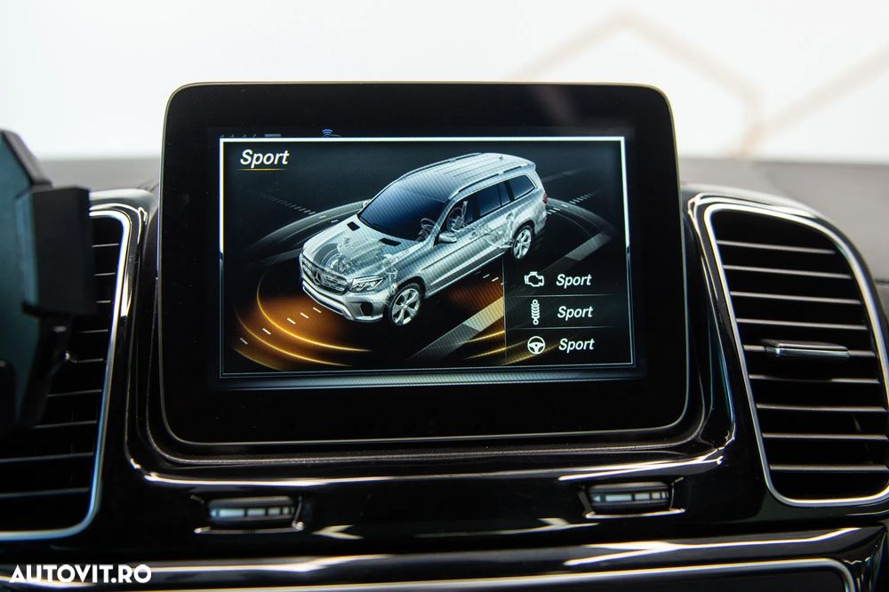 Mercedes-Benz GLS 350 d 4MATIC 9G-TRONIC AMG Line - 22