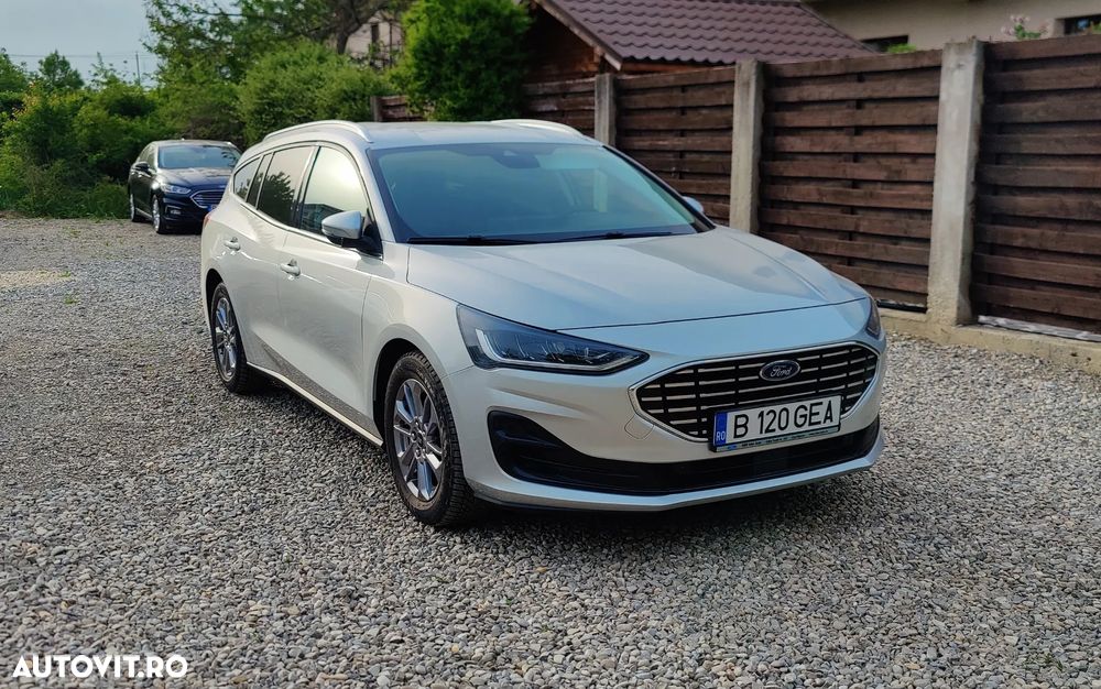 Ford Focus 1.0 EcoBoost MHEV Titanium X - 2